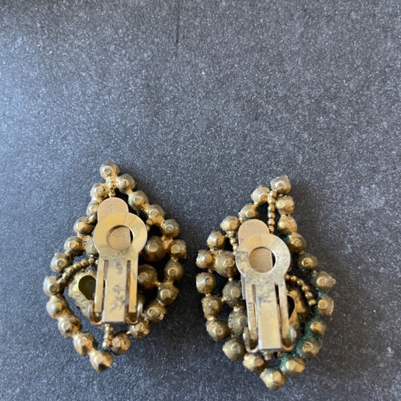 ❤️ VINTAGE RHINESTONE PAISLEY SHAPED EARRINGS - Picture 2 of 4